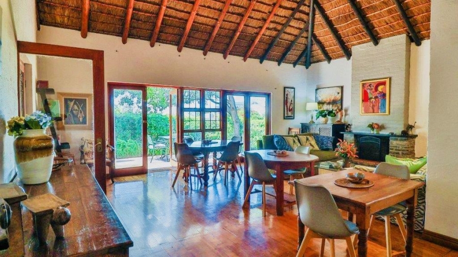 7 Bedroom Property for Sale in Westcliff Western Cape